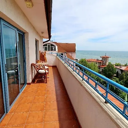 Хотел бора бора 3*