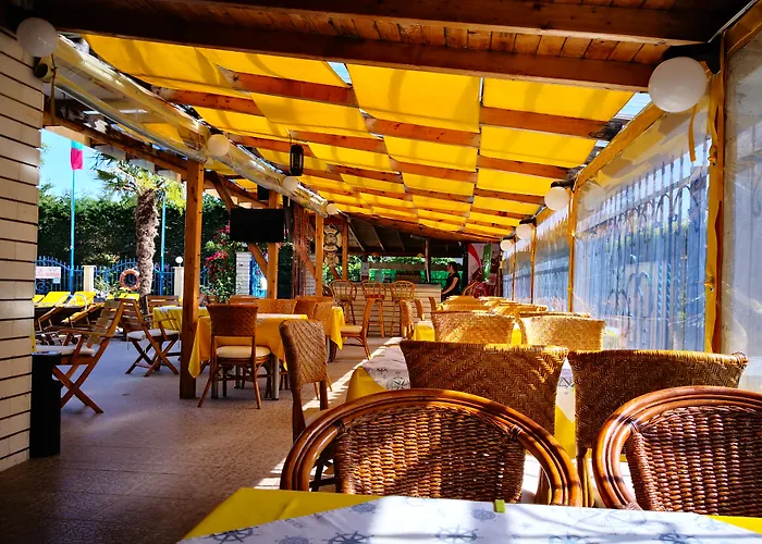 Bora Bora Slăntjev Brjag