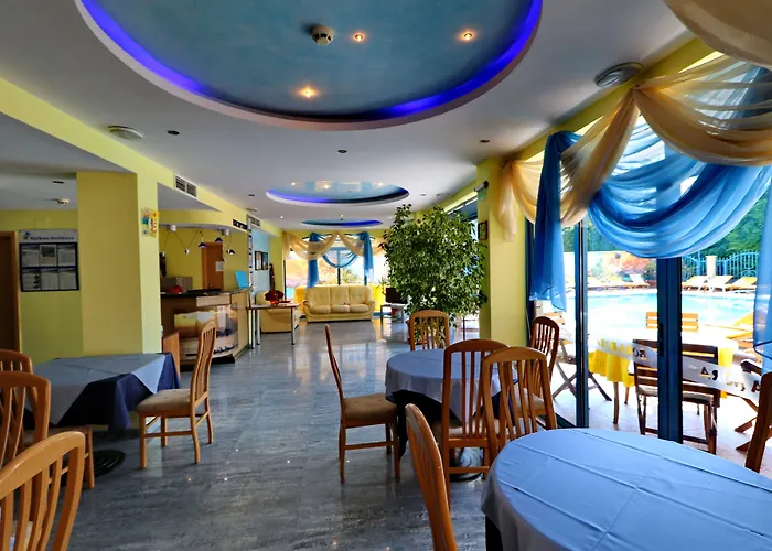 보라 보라 3* 써니비치