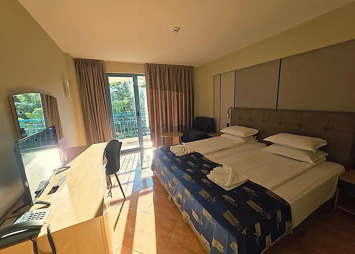 Bora Bora Hotell Slăntjev Brjag