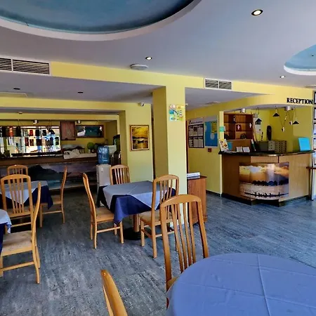 Bora Bora Ξενοδοχείο 3*