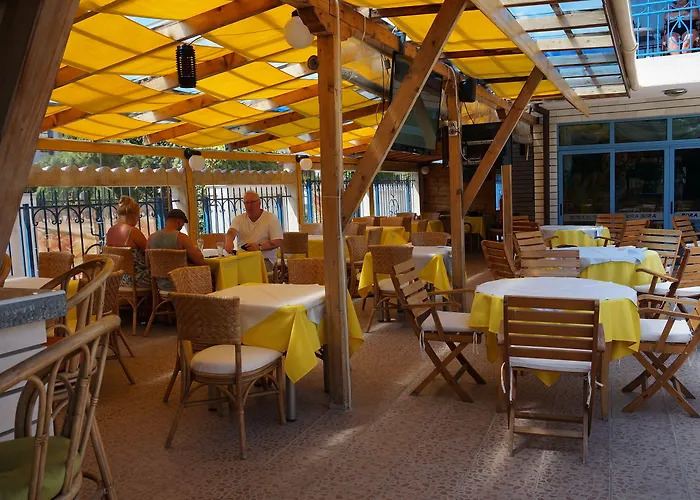 מלון Bora Bora 3*